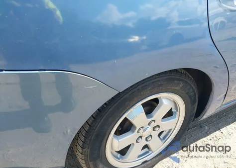 2005 Toyota Prius из США, поврежденный, VIN JTDKB20U357030139